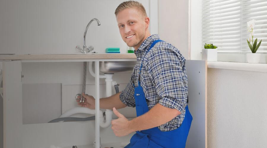 Expert burst pipe repair services in Genoa, IL